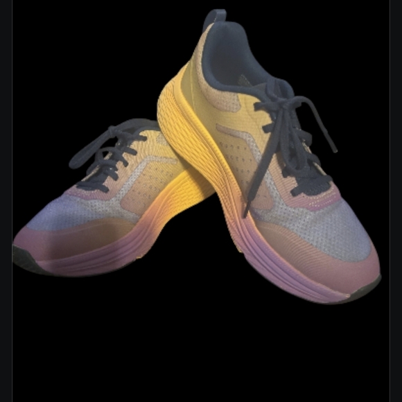 Skechers Women's Max Cushioning Pro Elite- Purple, Pink and Orange Sz 7 EUC - Picture 3 of 8